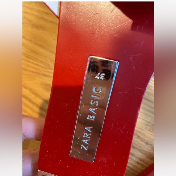 Zara Genuine Leather Red Crossover Slide Sandal Slipper Flat Shoes 37 / 6.5 NWT - Picture 13 of 13